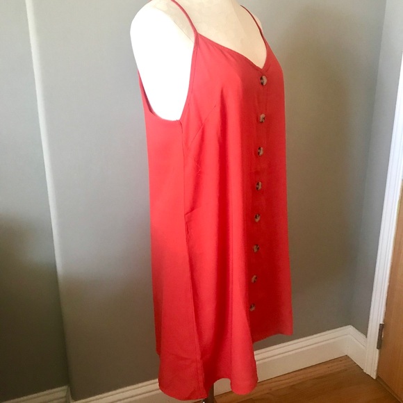 Button Front Dress - Picture 3 of 8